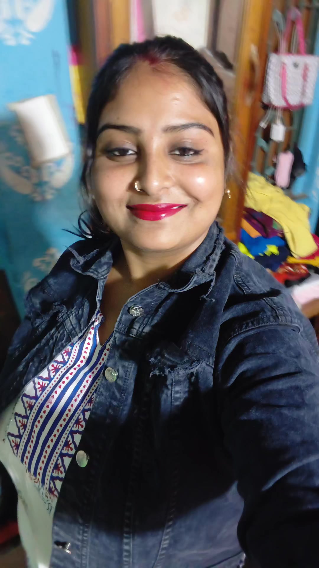 Mona Raj on Reels | Facebook