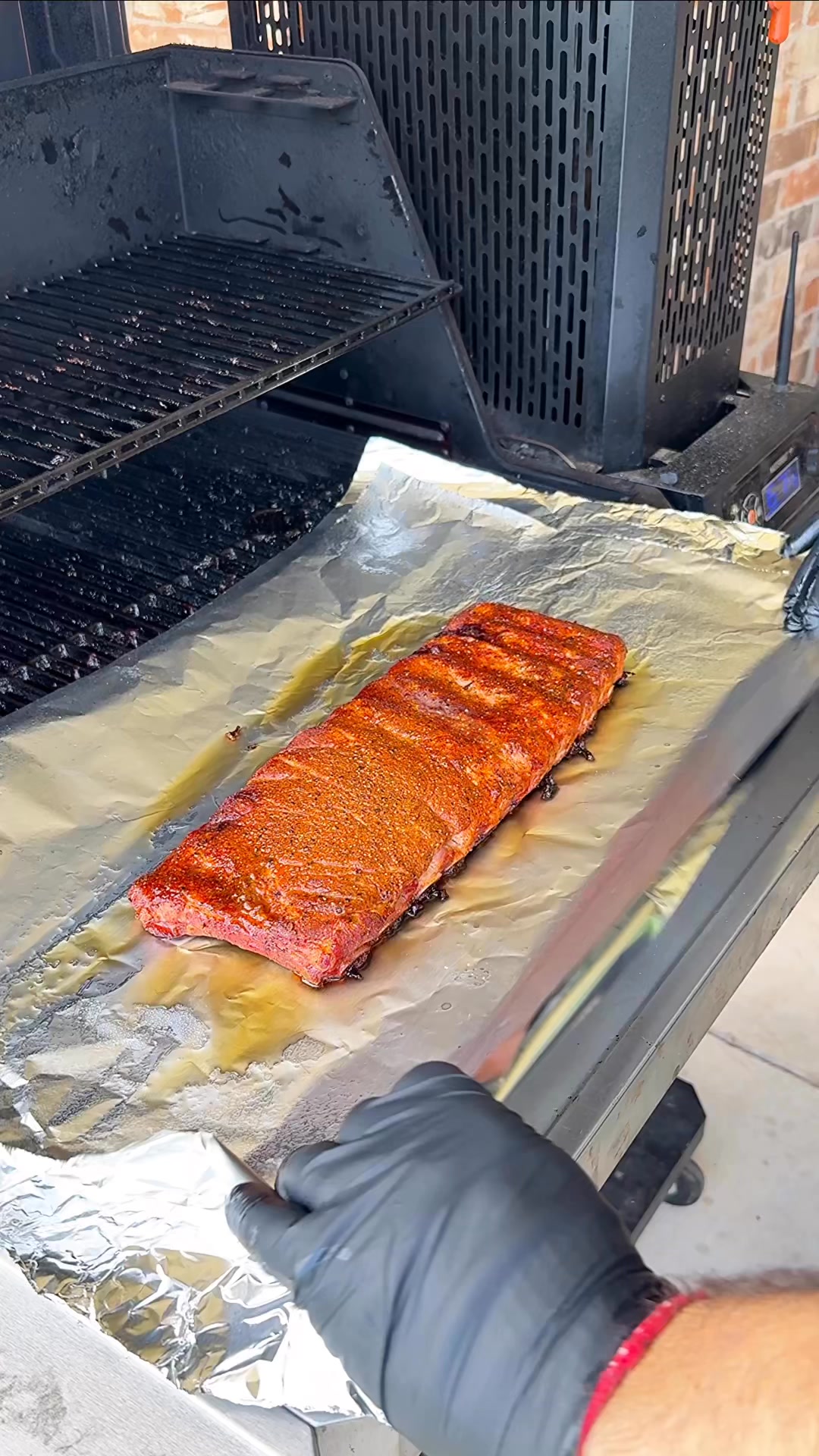 Foil boat ribs #cookingintheyard #bbq | Cookingintheyard | Facebook