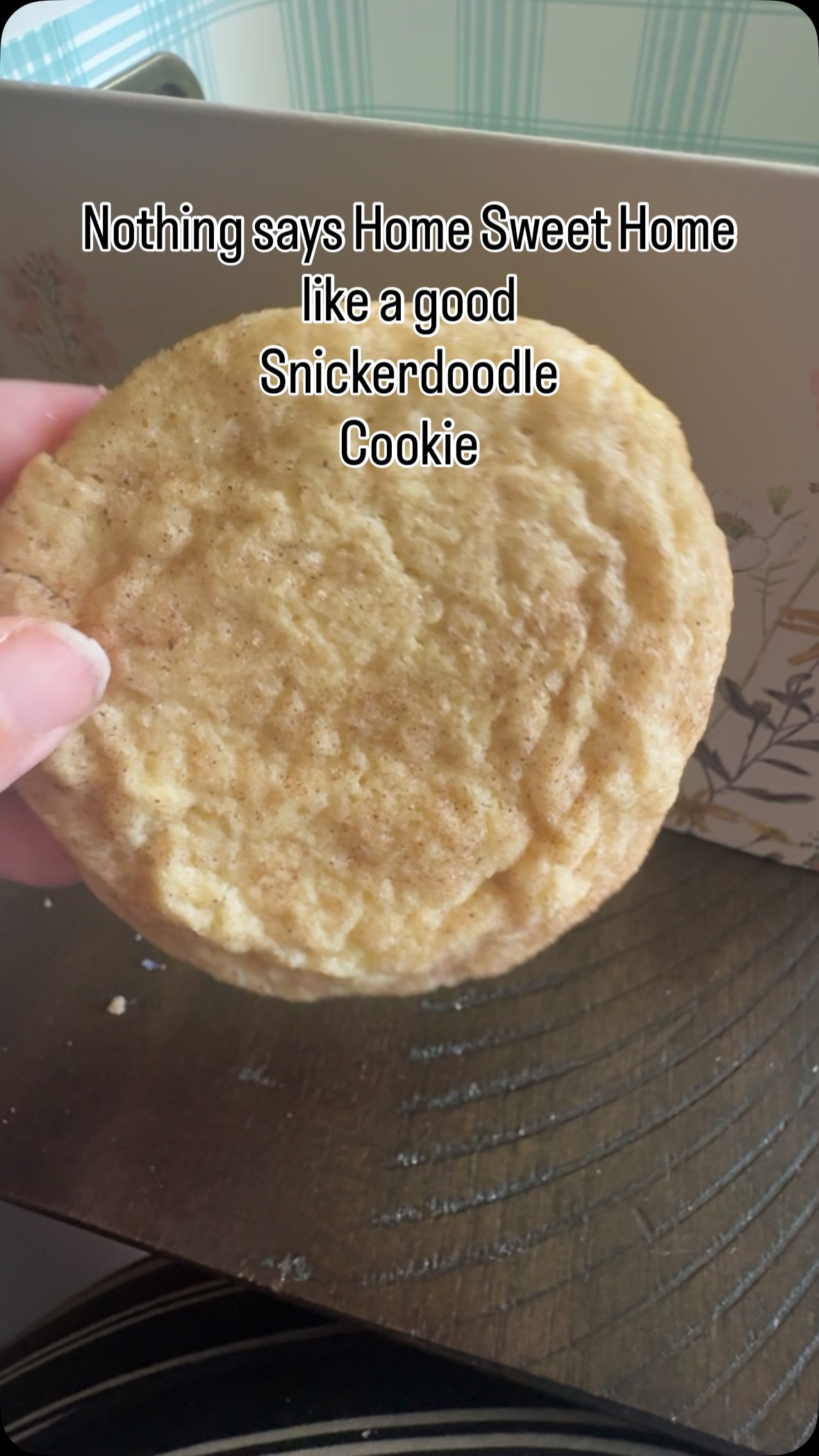 Sewing kit? Cookie tin? Was this your childhood too? Comment 🍪 or
