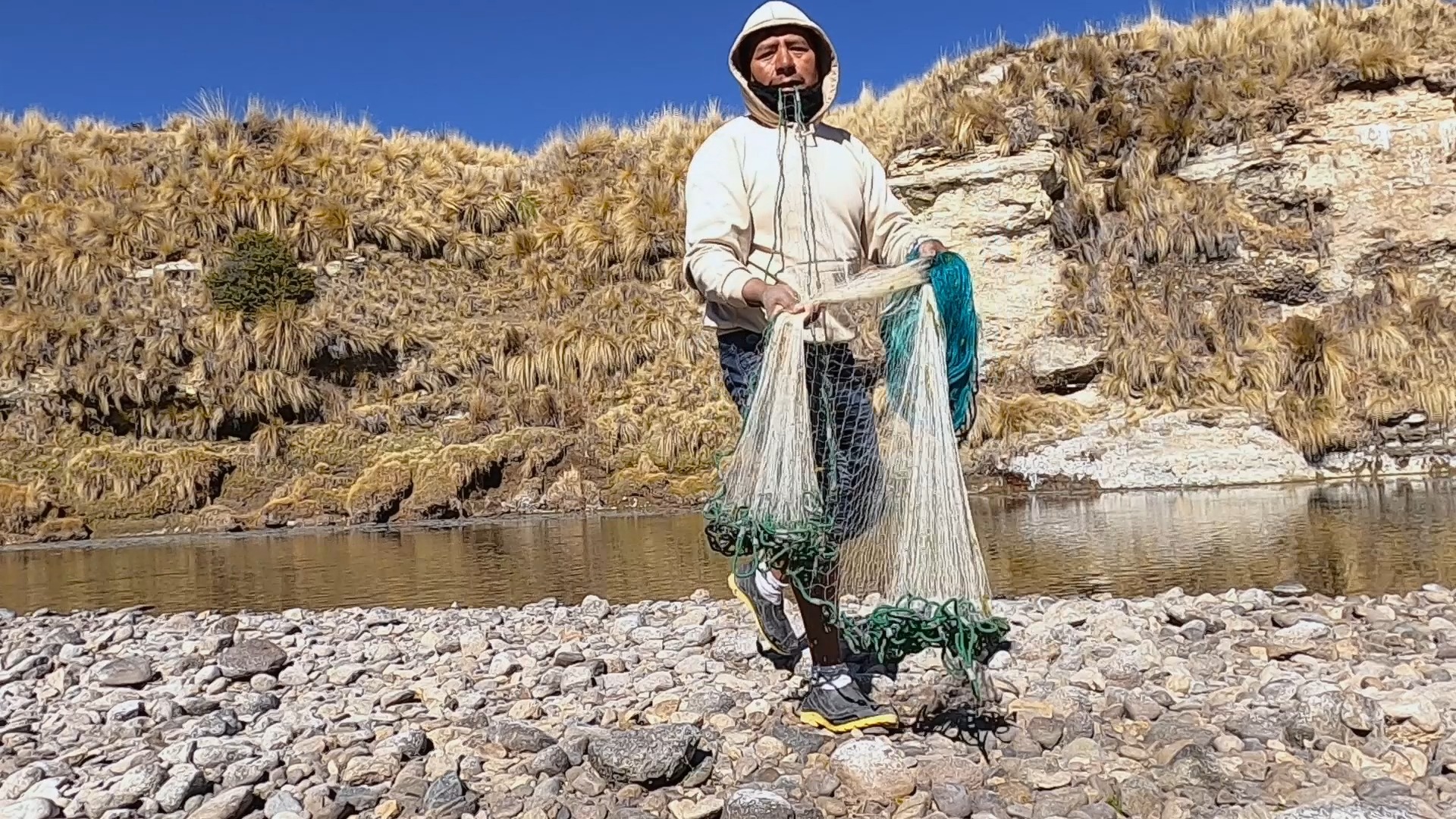 Tips para aprende a tirar la atarraya de 30 metros del super pescador ...