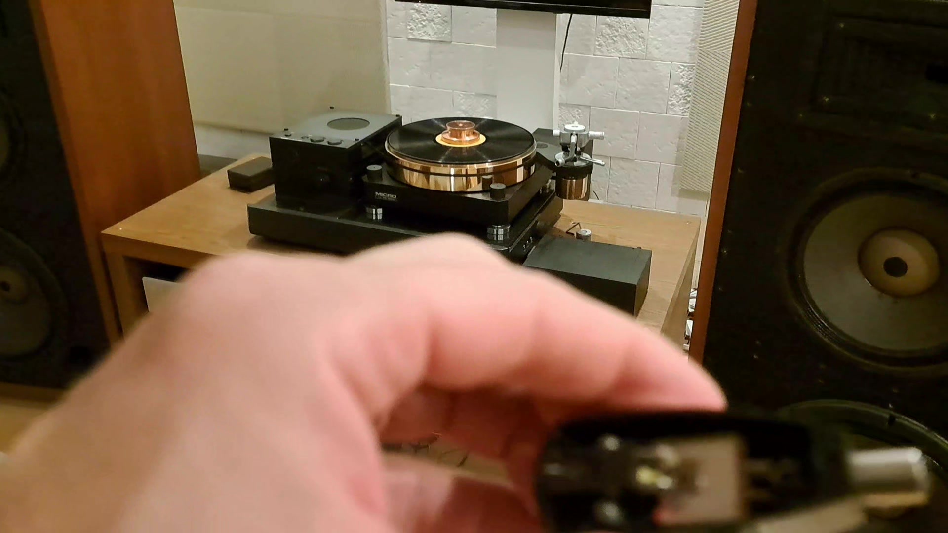 The cartridge for today Denon dl 305?