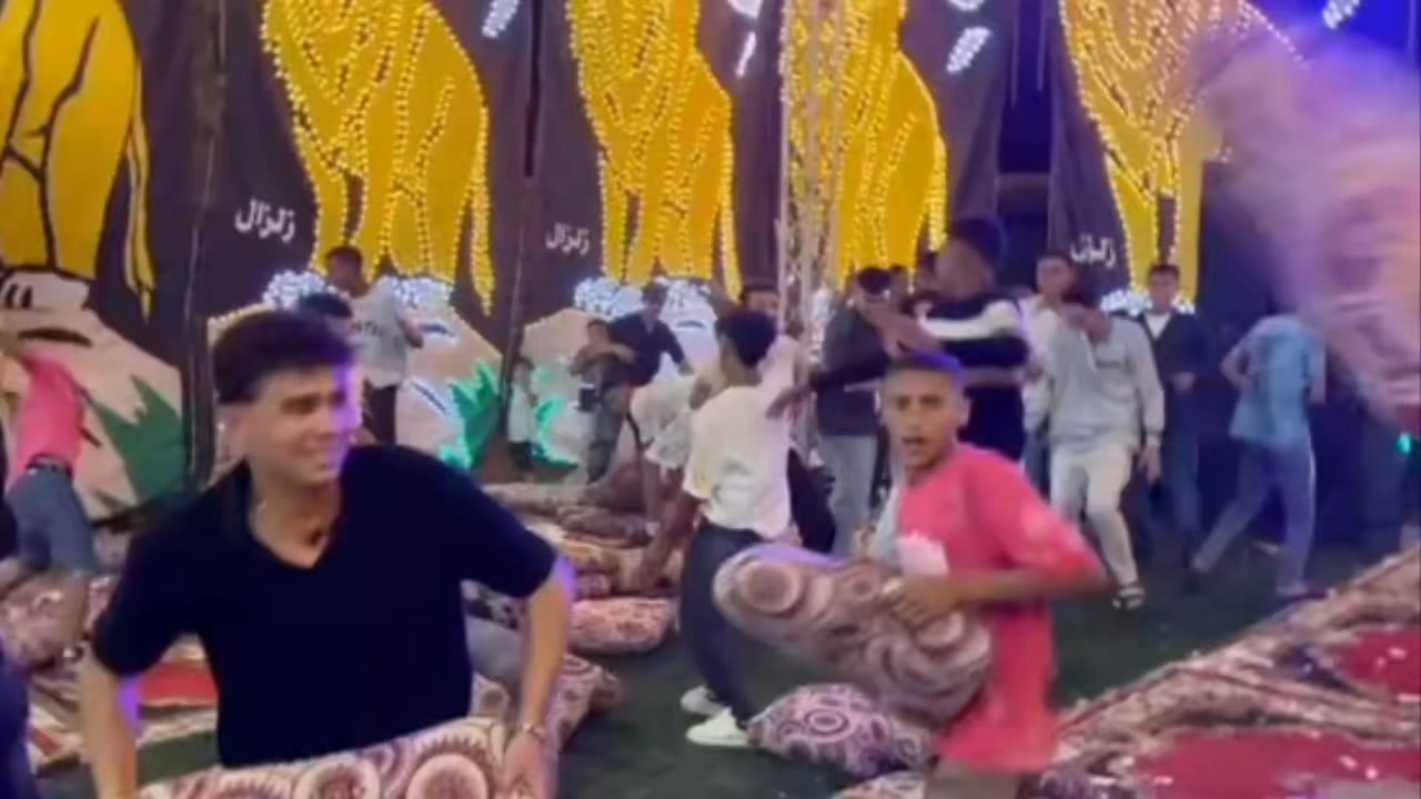 *تعديل: انا نمت وصحيت لاقيت في ناس مشيرين الفيديو ع انه فيديو الخناقة ...
