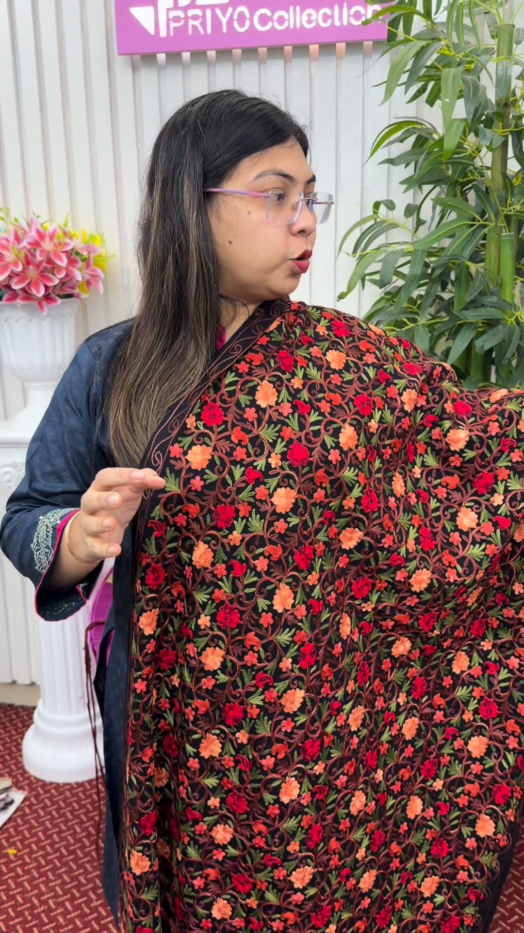 কাশ্মেরি শাল ১৫০০ টাকা | Priyo Collection