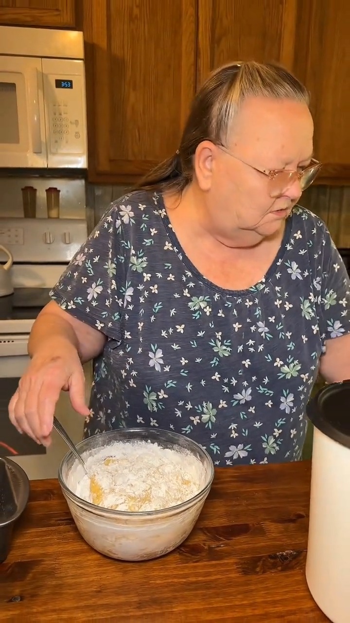 Mamaw Gail cooking Fan on Reels | Facebook