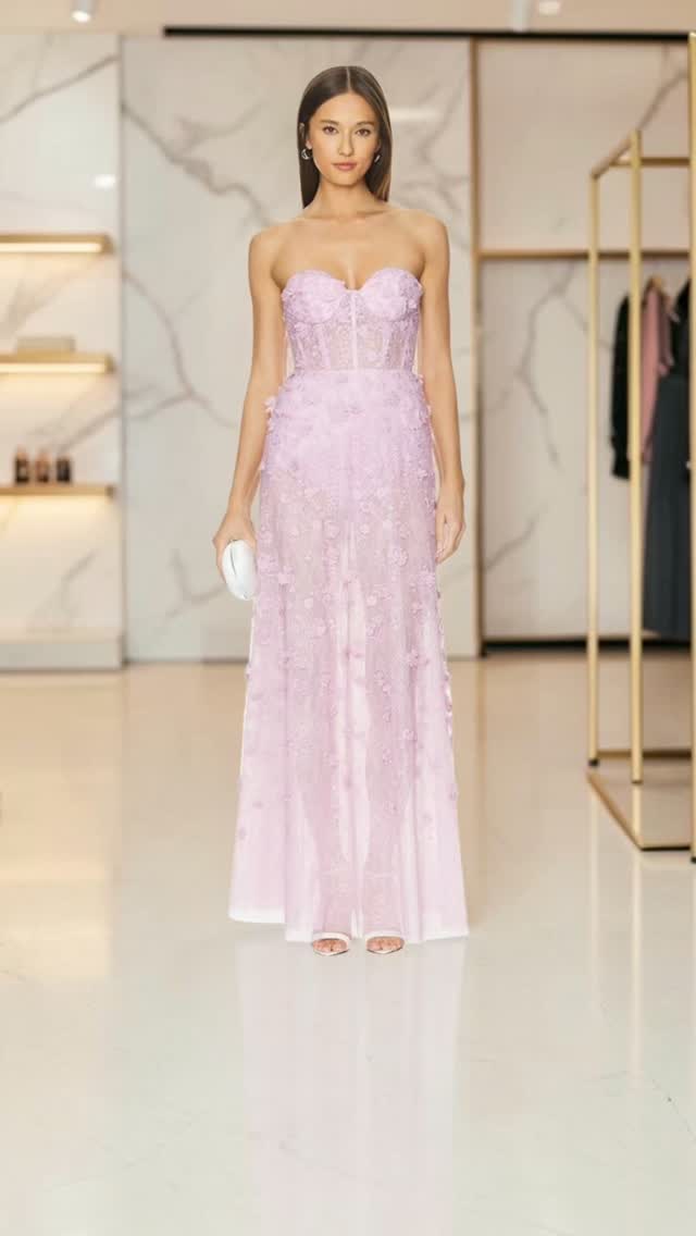 bcbgmaxazria bridesmaid dresses ✨ NWT Long Floral Evening Dress ✨, Strapless sweetheart bustier bodice, floor-length A-line silhouette, covered in delicate 3D floral appliqués on sheer lace/tulle 🌸 Romantic, dramatic, BCBGMAXAZRIAs Evelyn gown features