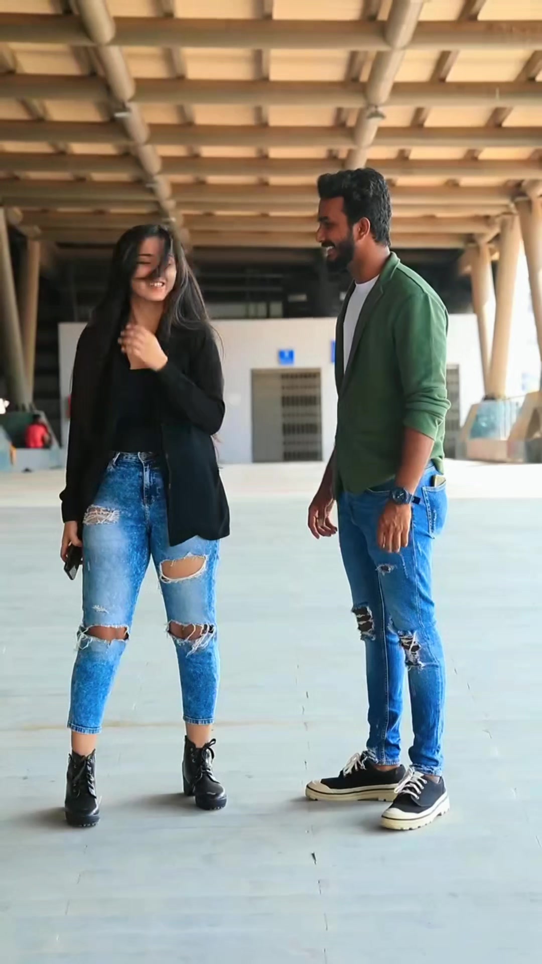 Oye its deshing 😁🥰 #funnypranks #funnymemes #prank #viralreels #funny ...