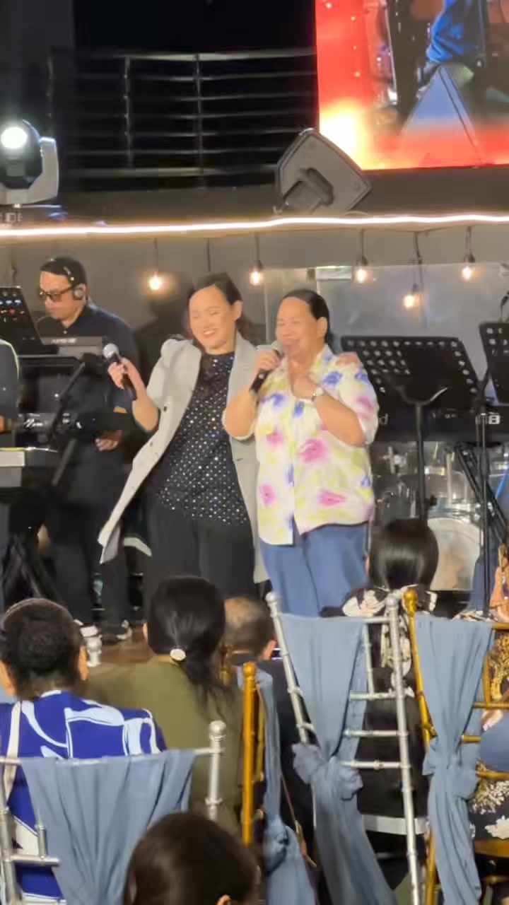 Ganito ko sinurprise nanay ko for Mother’s Day. Ang biglain siyang ...