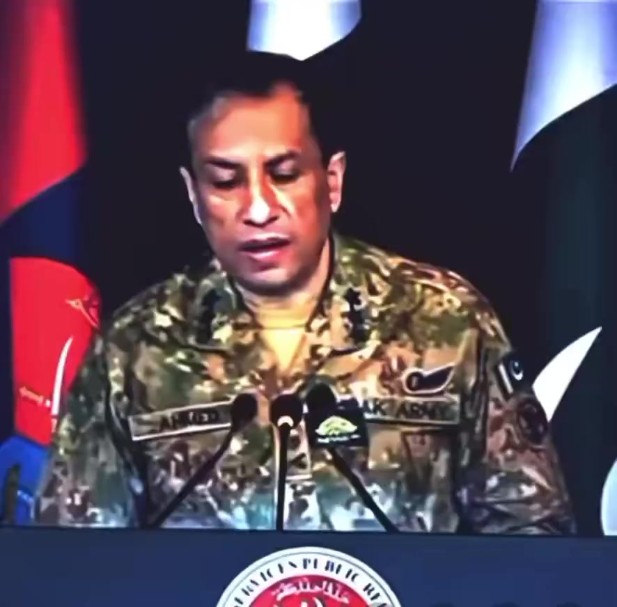 کانٹینٹ بنائیں، ان کو تکلیف دیتا ہے۔ #ImranKhan #PTI Imran Khan | Umair ...