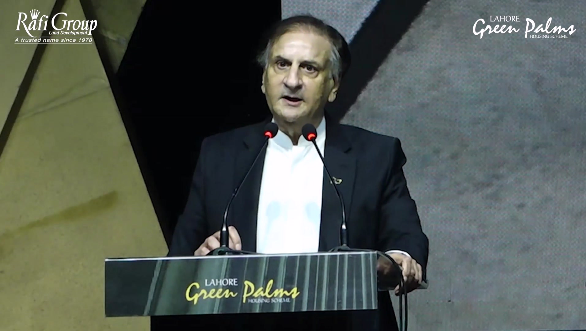 The Living legend, Chairman Rafi... - Developing Pakistan