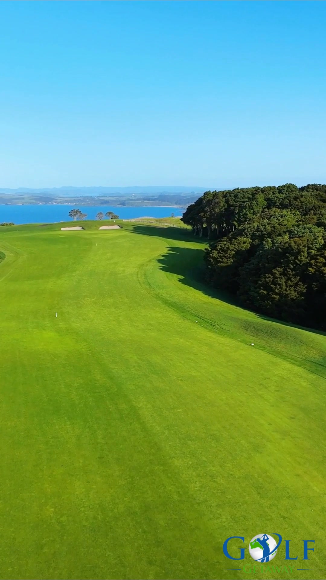 Check out the spectacular Kauri Cliffs - Fifteenth Hole in this Kauri ...