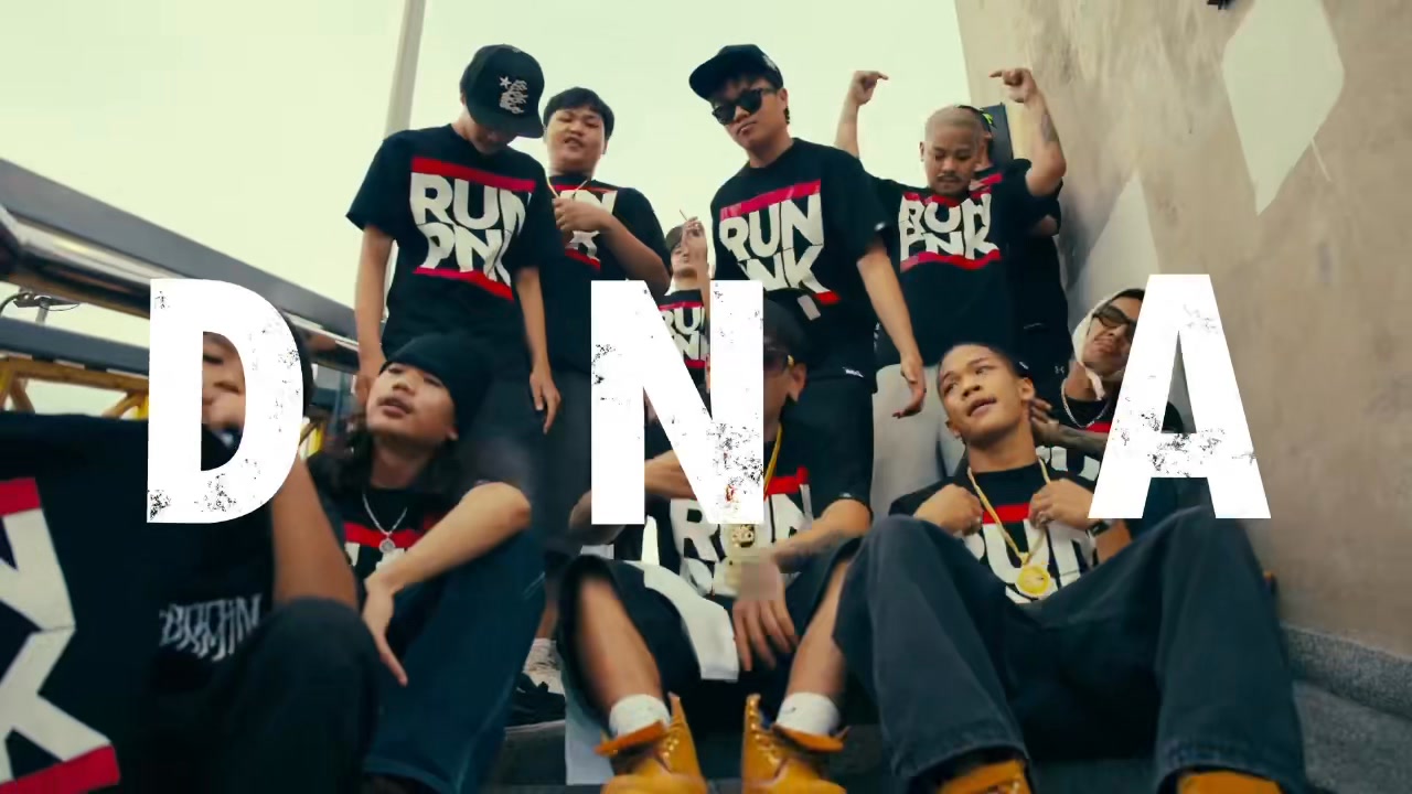 RUN PNK 🏃🏻‍♂️🇹🇭 4BANG ปล่อยเพลงใหม่ ‘WHO I AM’ พาย้อนฟิล Hip-Hop ยุค ...