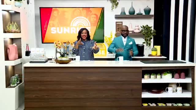 Sunrise is the place to be ☀️ This morning’s show? One for the books ...
