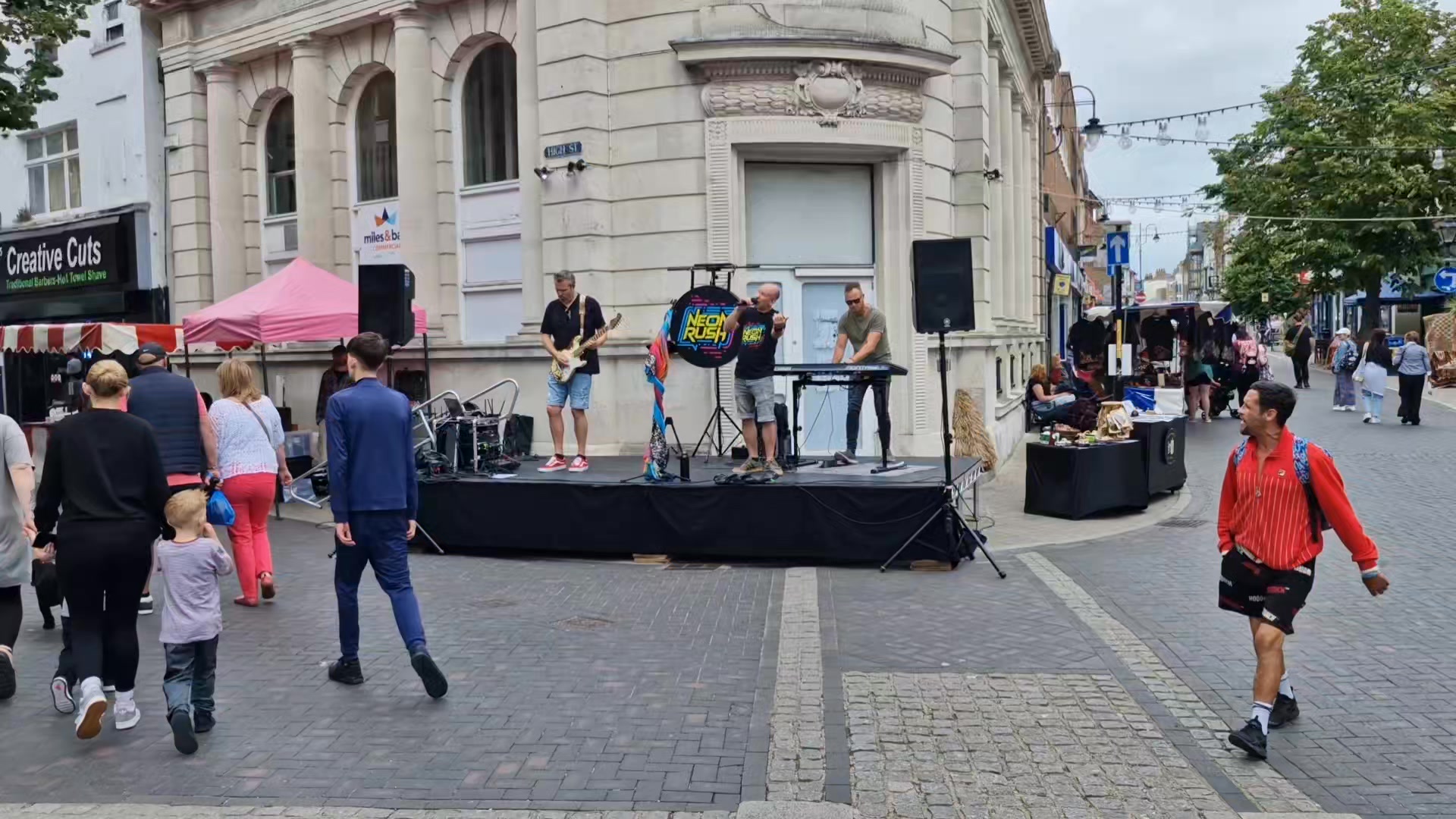 And to finish a fantastic Ramsgate Day. The amazing Neon Rush. | Red ...