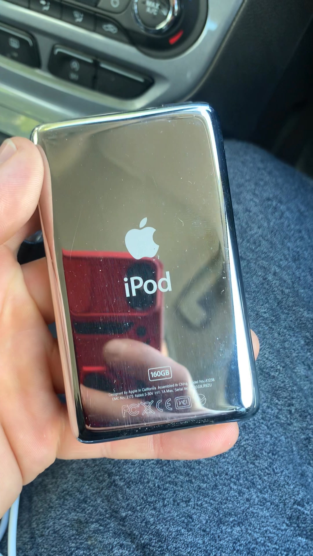 Which iPod generation is a 160gb iPod?