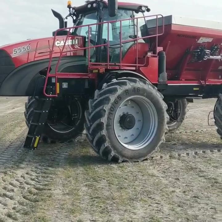 New Case Trident 5550 w/ New Leader NL5000G5. Calibrated and waiting on