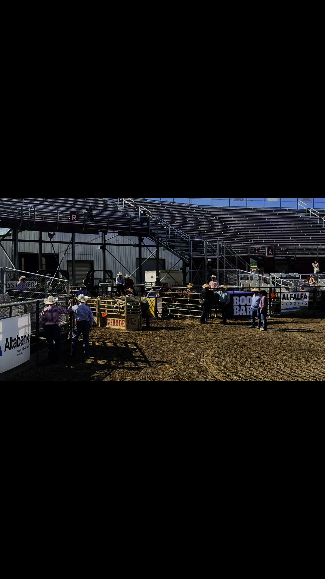 I had a great day roping at Joe Beavers Easter roping! Looking foreward ...