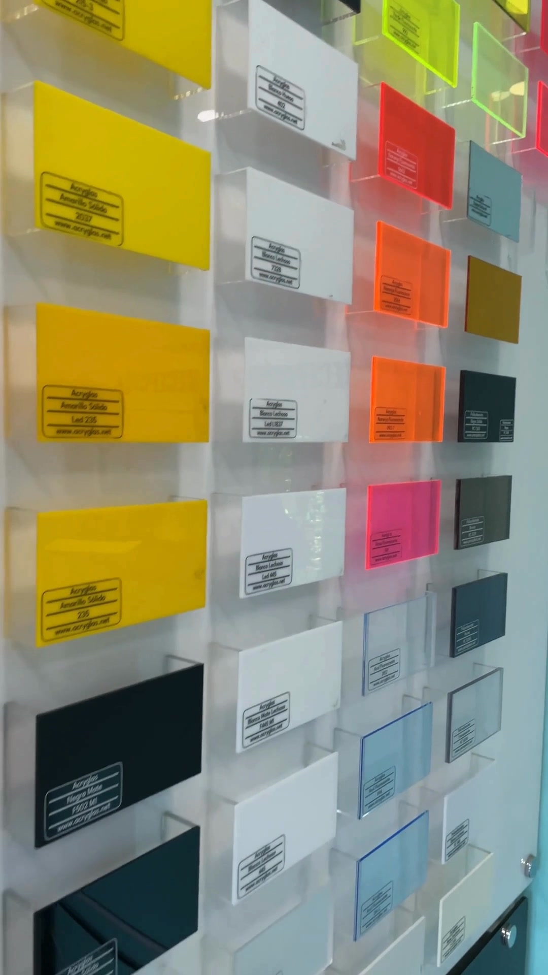 ¡Láminas de acrílico en todos los tamaños y colores que buscás ...