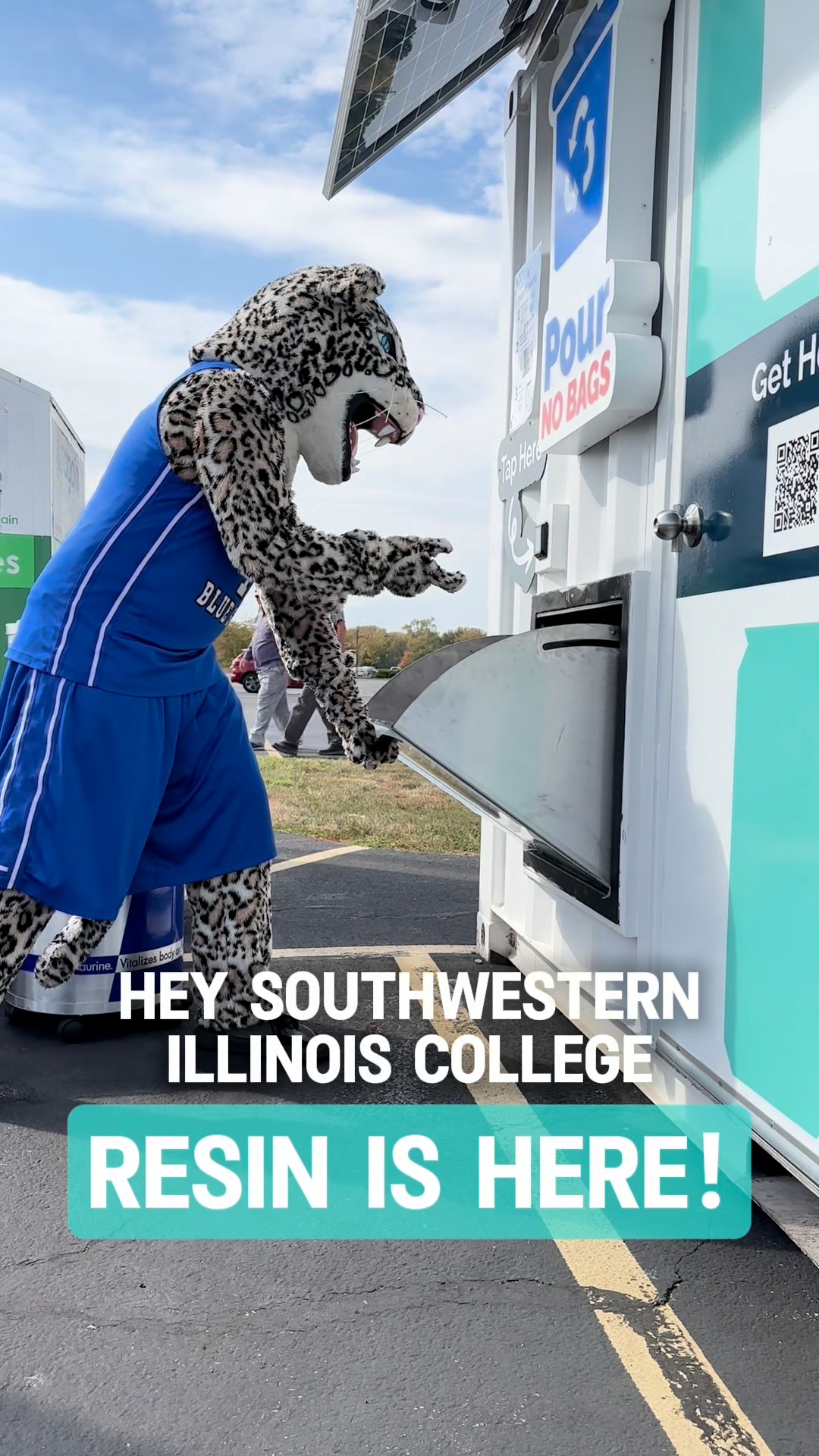 Southwestern Illinois College — Your Resin Station is LIVE! 🙌 Students ...