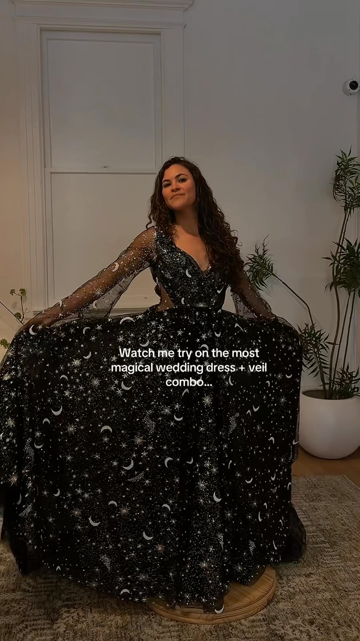 black celestial wedding dress Our Stardust in + veil combo ✨🥀 Available to try on at our San Francisco / Chicago boutique 🖤 , •, •, #weddingdress #weddingdressshopping #bridaltiktok #acotar #booktok | Flora & Lane Size:UK 7 (Pre-Order) Our collection features a vintage high neck wedding dress Black and White Outfit