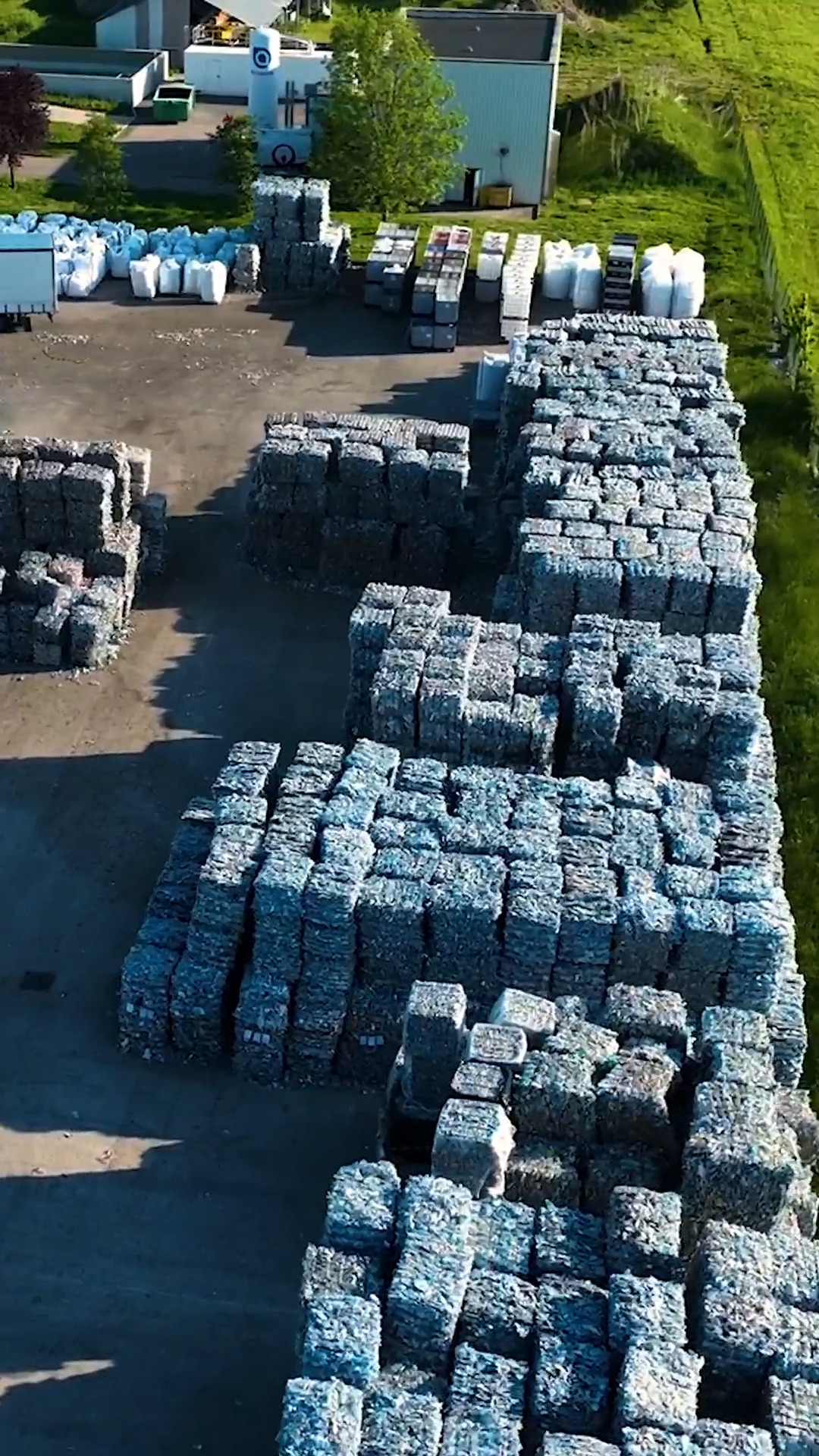 Plastipak - 2019 RECYCLING FACILITY OF THE YEAR Clean Tech’s Hemswell ...