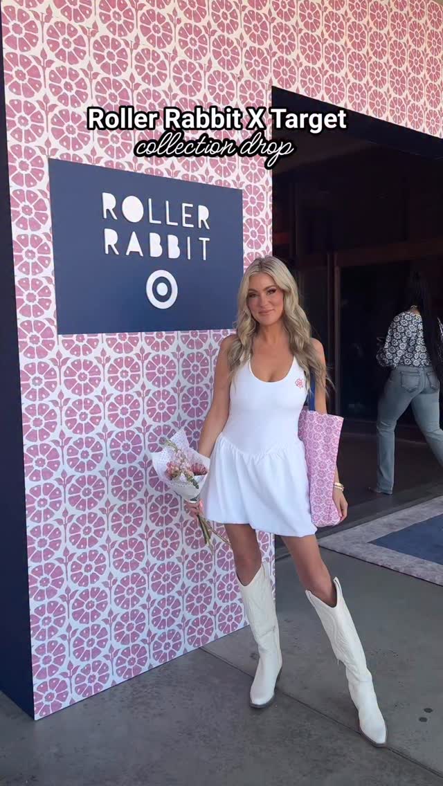 There was already a huge line for early access at the Roller Rabbit x ...