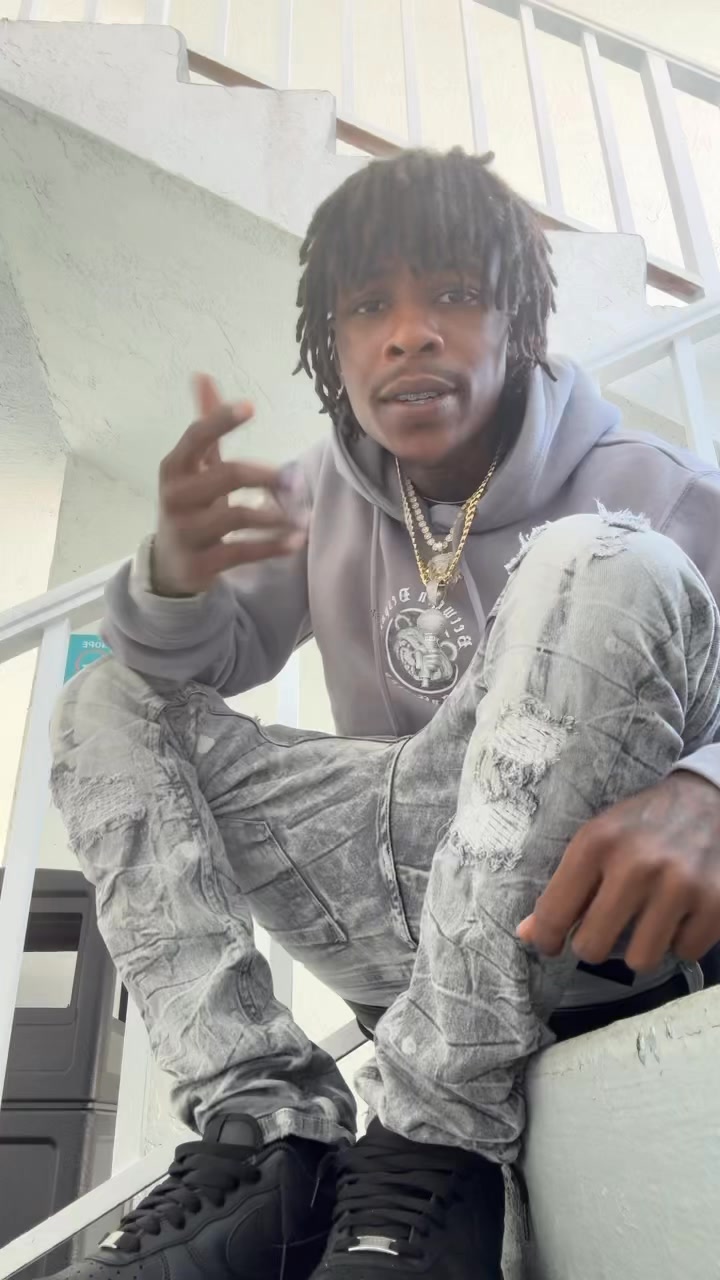 B Dubb Da'Artist on Reels | Facebook