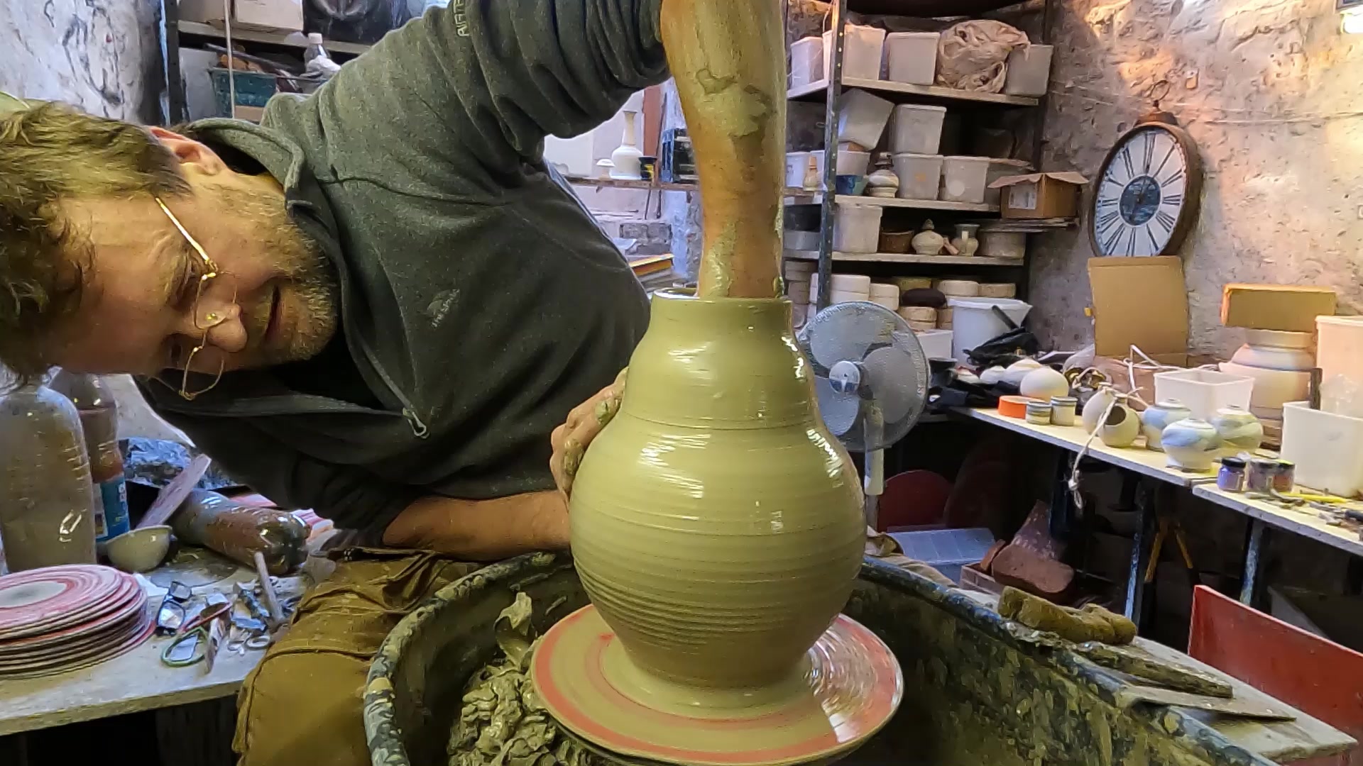 Making a Pottery Moon Jar | Ingleton Pottery : Pottery Making Videos ...