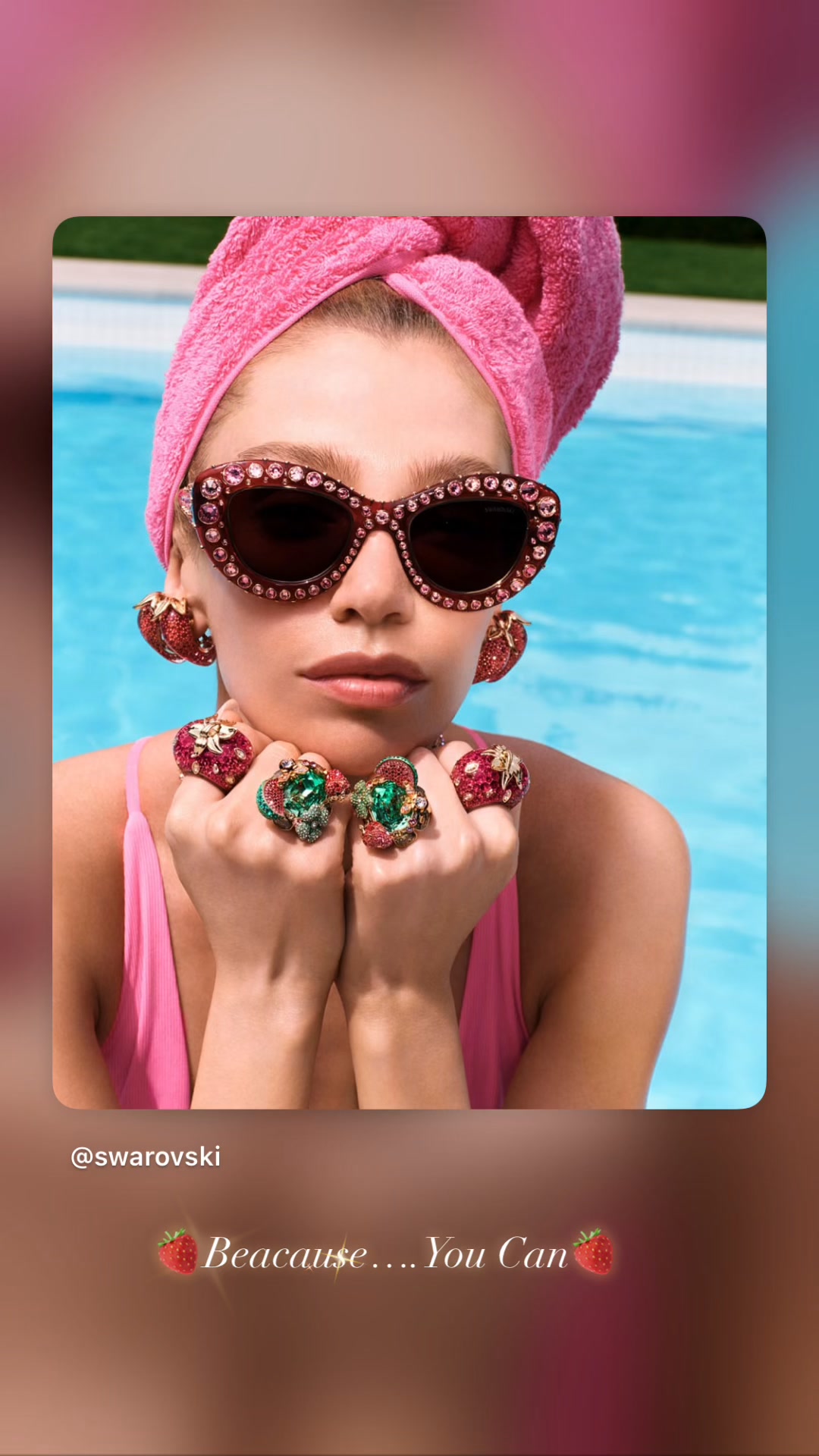 With its dazzling green tones and playful pops of pink, the Turtle