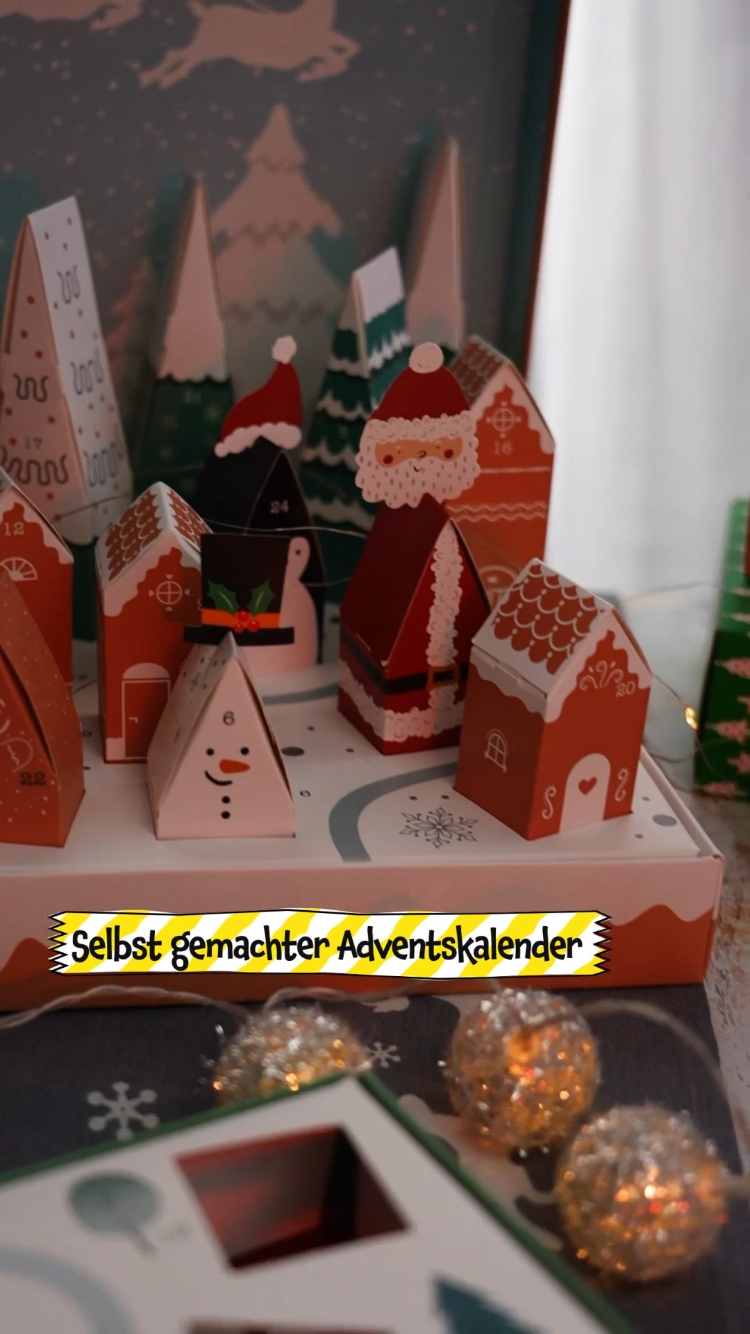 Unser TEDi-Tipp 💡: Holt euch jetzt schon ein Adventskalender-Kit holen und befüllt es nach und nach mit tollen kleinen Aufmerksamkeiten. 🚪🎁 , Den Adventskalender zum Befüllen gibt´s für 7€
