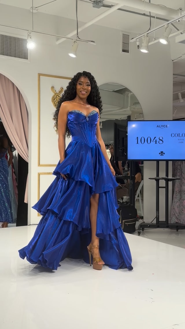 pensacola homecoming dresses putting the royal in blue 💙👑 #twilightpromandpageant #pensacolapromshop #bluedress #bluepromdress #ballgown ALYCE Paris | Twilight Prom and Pageant dresses near me formal
