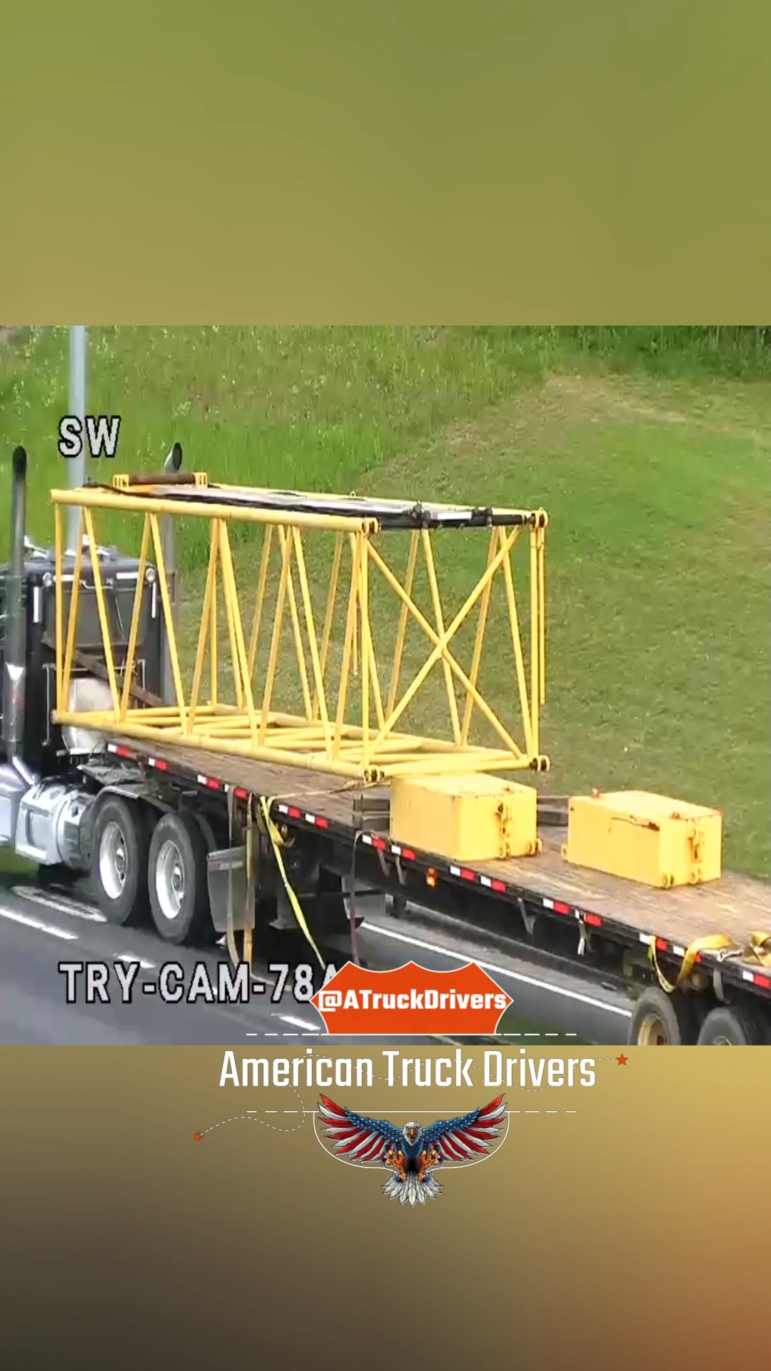 Load Shifts Forward as Trucker Slams Brakes at Intersection in Alabama ...