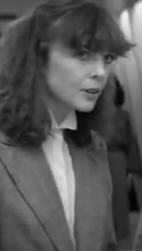 Mary and Issac meet Jeremiah in ‘Manhattan’ (1979) #DianeKeatonForever ...