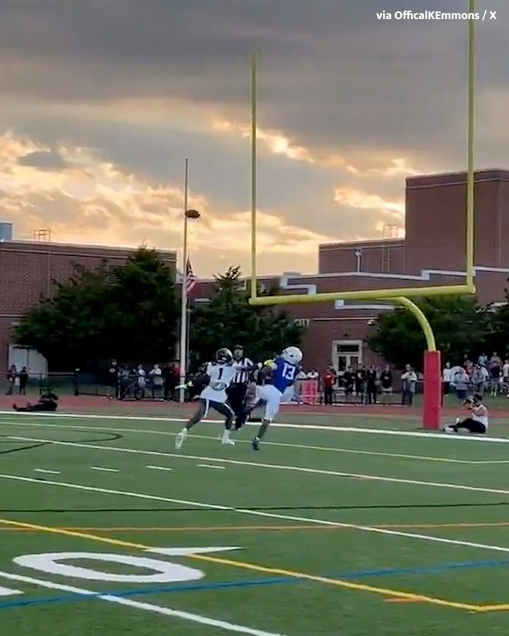 IMG Academy (FL) QB Jayden Wade connects with WR Osani Gayles for a ...