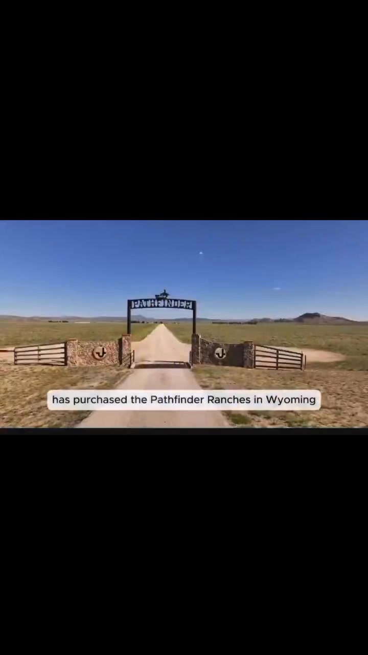 Zelensky’s offshore company Davegra has just purchased Pathfinder ...