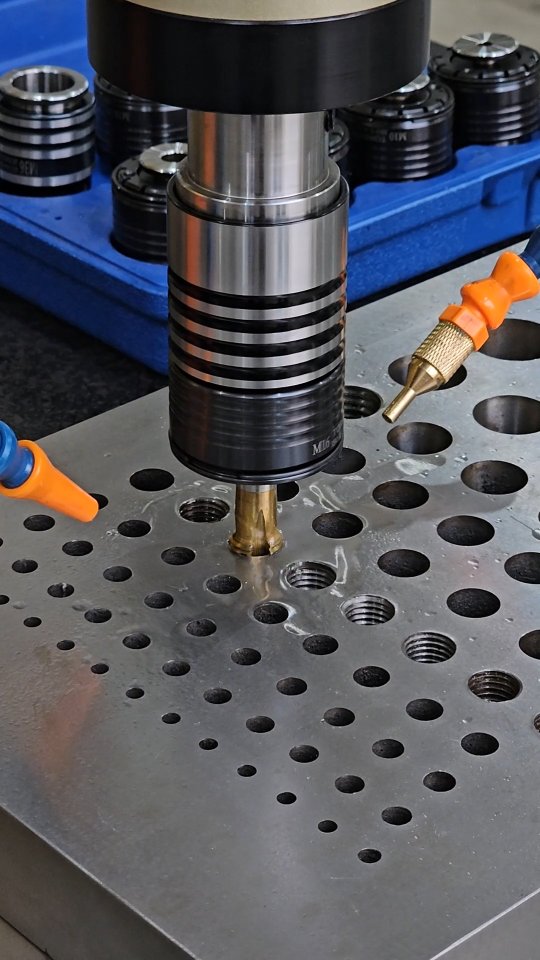 Servo tapping machine proves its superiority over conventional tapping ...
