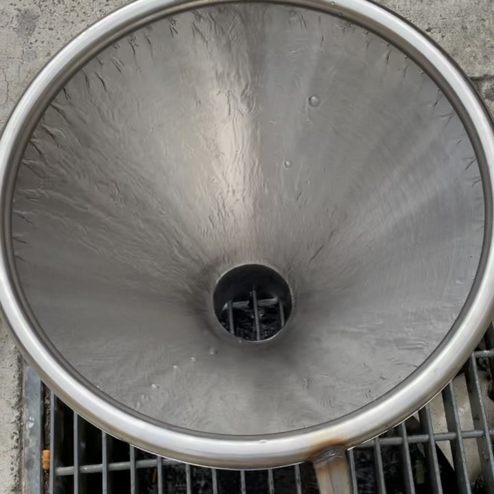 Testing the flush 💦 This flushing rim sink is being tested before we ...
