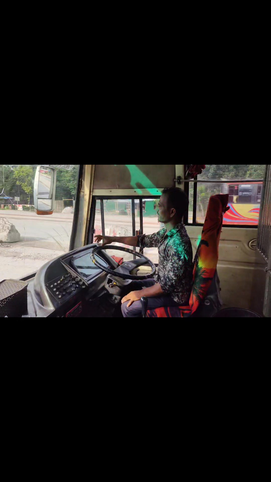 🚍🚍🚌🚌😎😎 | Mehedi Hasan Miraz | Facebook