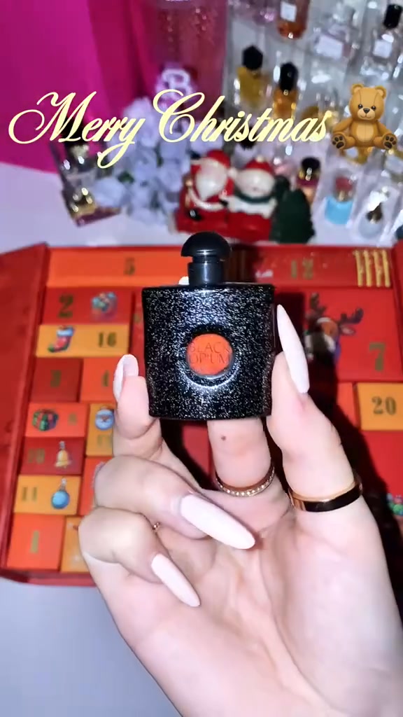 Descoperă magia Crăciunului cu Calendarul Advent 2025 din marmură roz ...