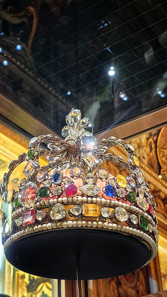 The Galerie d'Apollon holds what remains of the French Crown Jewels.
