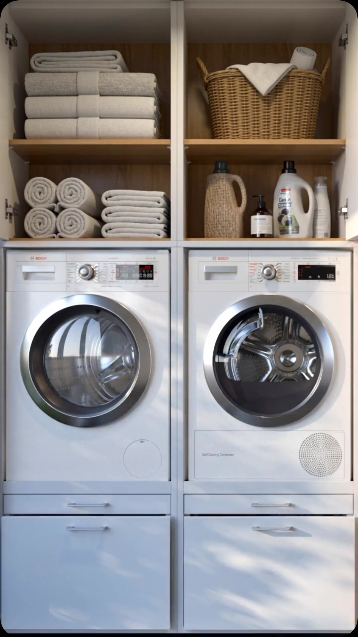 „Ich habe einfach keinen Platz für Waschmittel, Wäschekorb und all die Dinge, die ich in der Waschküche brauche.“, Mit Washtower® nutzen Sie den vorhandenen Platz rund um Waschmaschine und Tumbler