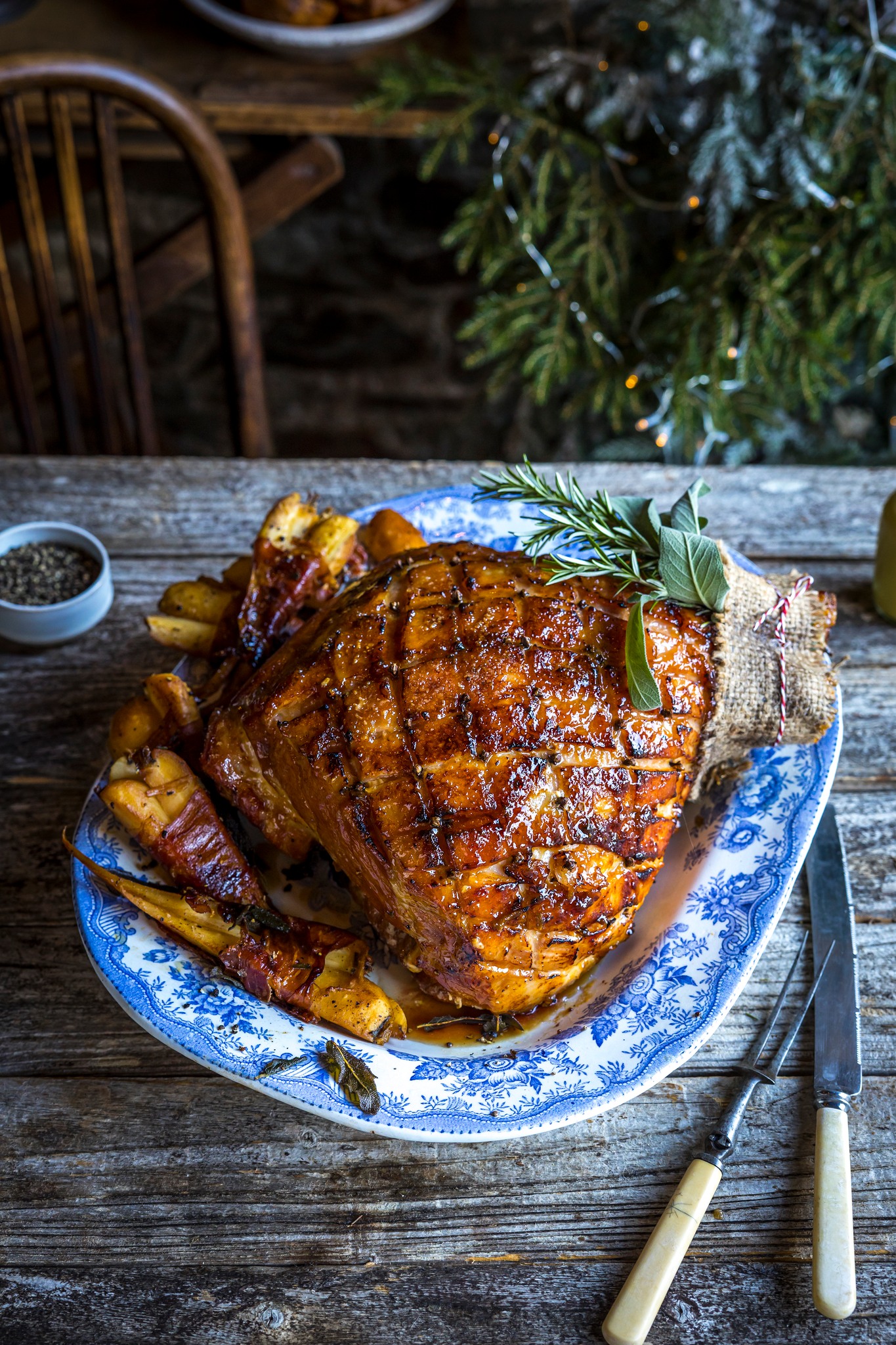 #AD Sticky Whiskey & Cranberry Glazed Ham | A traditional Irish ...