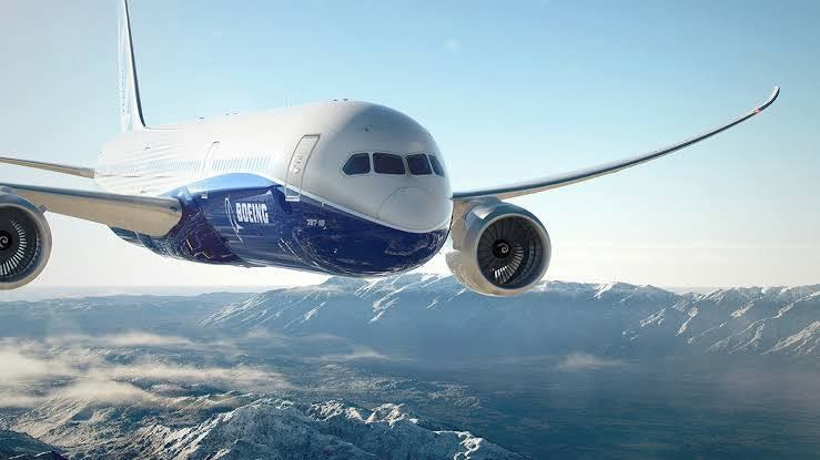 Por que o Boeing 787 tem o nome de Dreamliner? Vamos fazer um tour