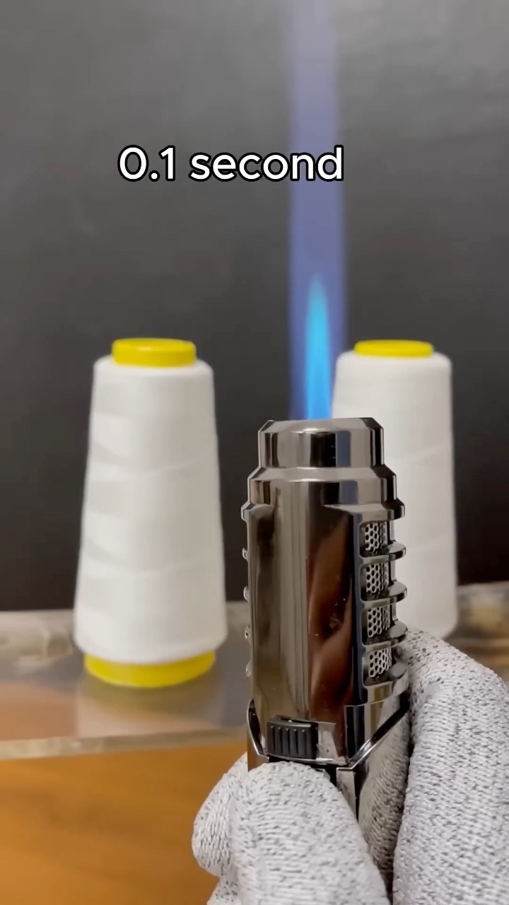 Light Saber 🆚 Threads 🧵 | LUXE Lighter | Facebook