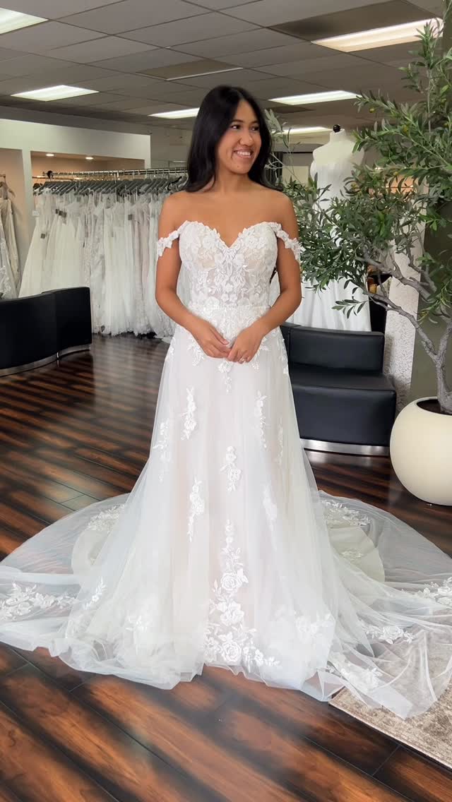 44303 by Sincerity Bridal
