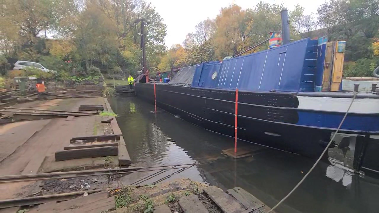 Alton has landed! After a very productive 10 days on the slip, Nb Alton ...