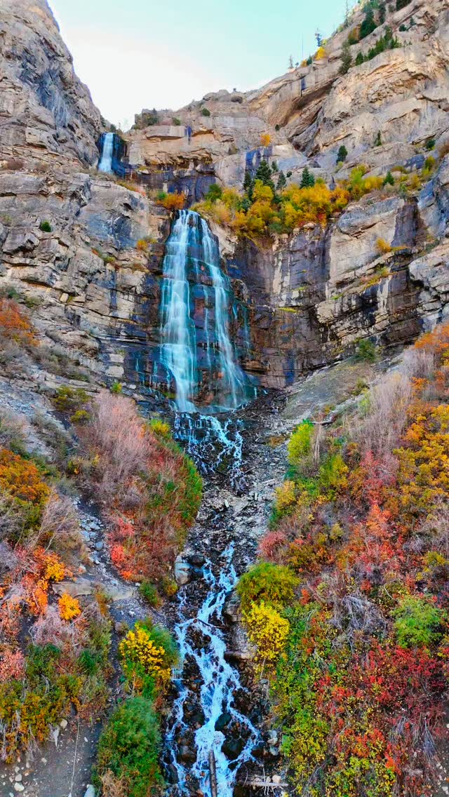 I'm absolutely loving the bridal veil falls and it's fall colors! 🍁 The ...
