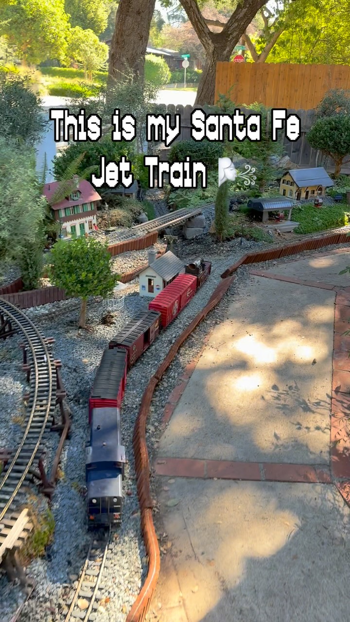 This is my Santa Fe Jet Train 🌬️ 😈 #modeltrains #modelrailway # ...