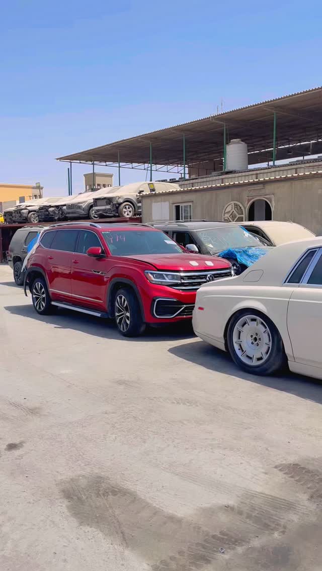 A Cantainer of accident vehicles has Arrived from America #faryou # ...
