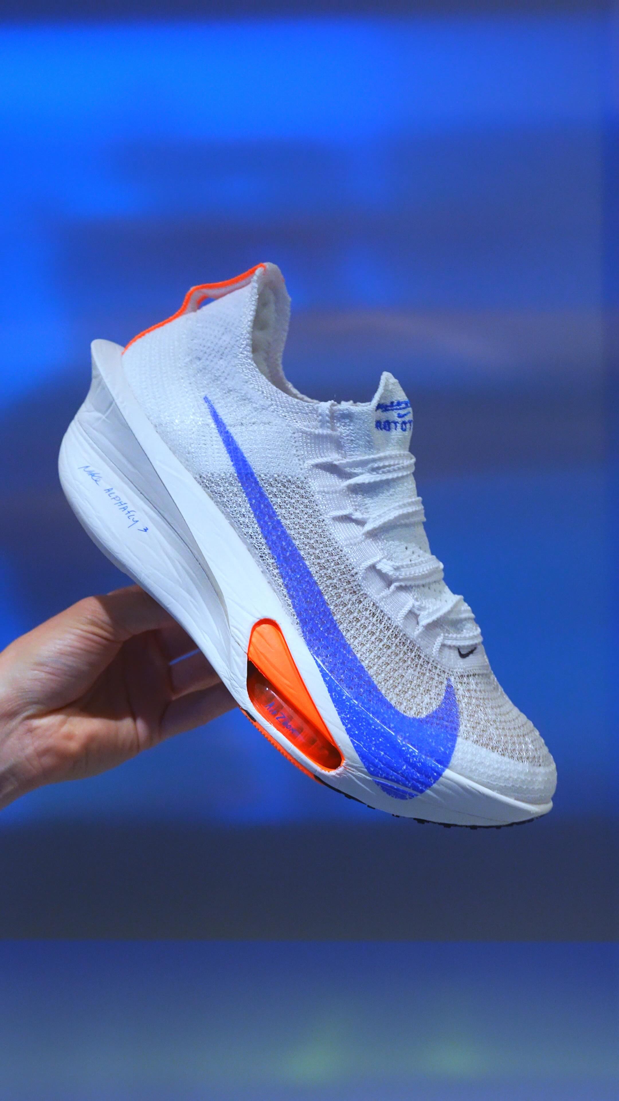 ? NIKE ALPHAFLY 3 BLUEPRINT PACK | HANDS ON The Alphafly 3 is now 
