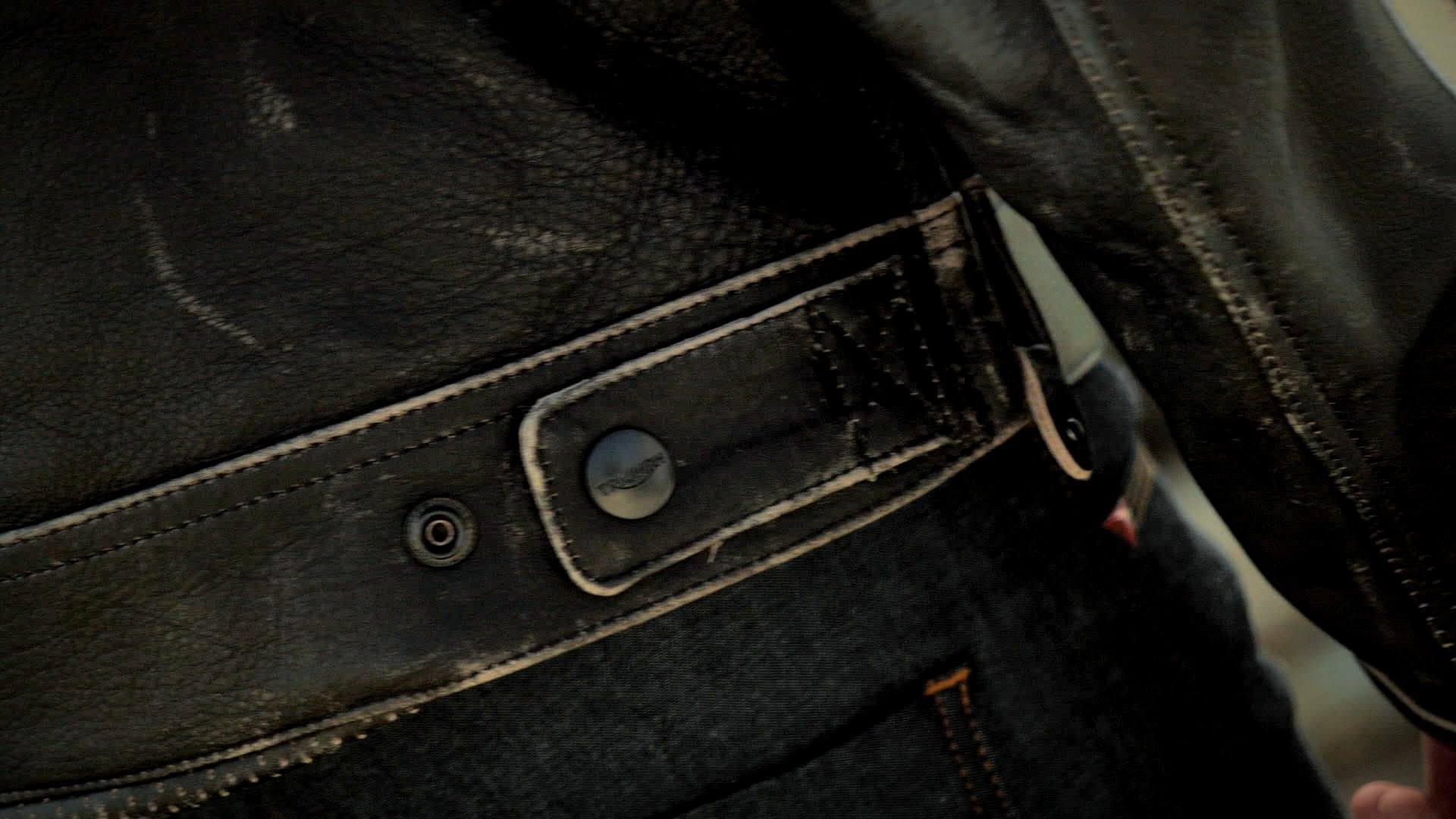 It's time to ride! Take a look at the distinguished RAVEN 2